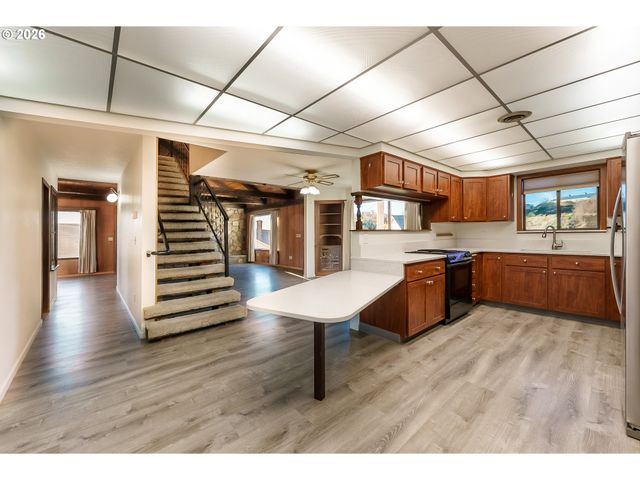 3540 Ne KING Pl, Pendleton, OR 97801