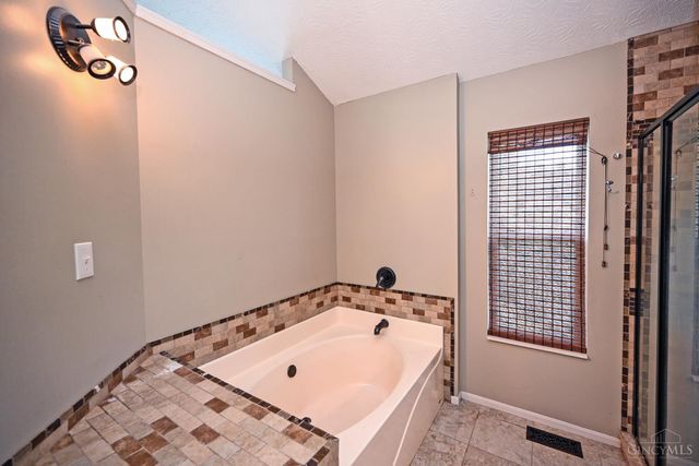 1208 Parkside Drive, Union Twp, OH 45103