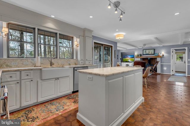 212 DUTCHER RD, Queenstown, MD 21658