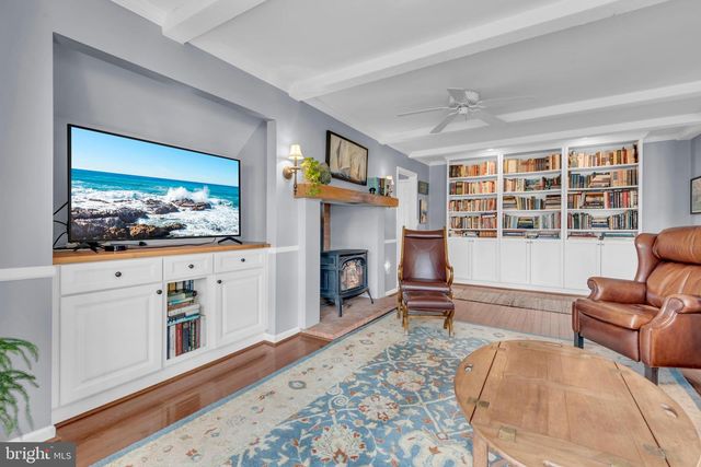 212 DUTCHER RD, Queenstown, MD 21658