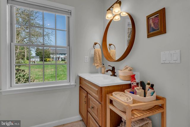 212 DUTCHER RD, Queenstown, MD 21658