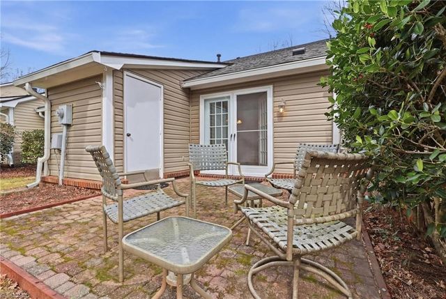 24 Brownstone Lane, Greensboro, NC 27410