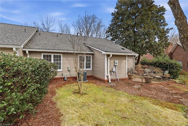 24 Brownstone Lane, Greensboro, NC 27410