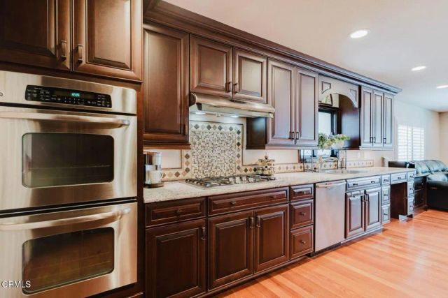 3911 Park Vista Place, La Crescenta, CA 91214