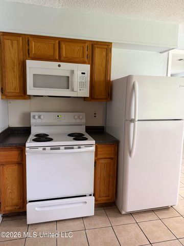 567 Shannon Drive, D'iberville, MS 39540