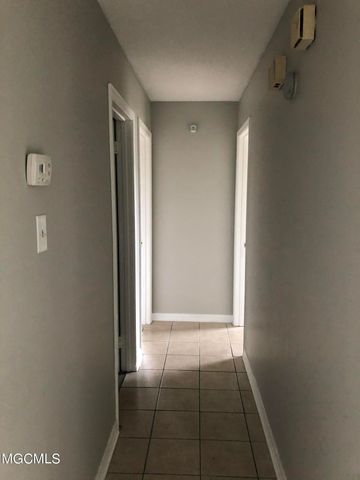 567 Shannon Drive, D'iberville, MS 39540