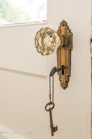 130 LAVINIA STREET, Jefferson City, MO 65109