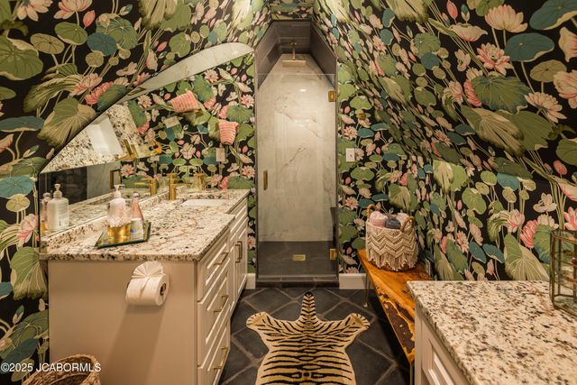 130 LAVINIA STREET, Jefferson City, MO 65109