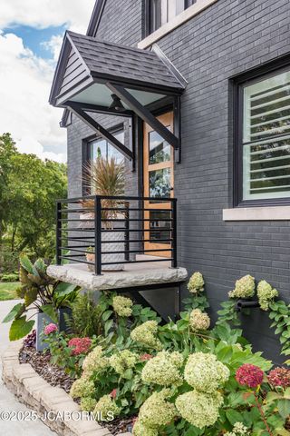 130 LAVINIA STREET, Jefferson City, MO 65109