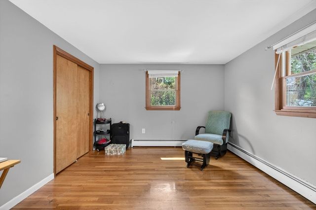 34 E 6th St, Lowell, MA 01850