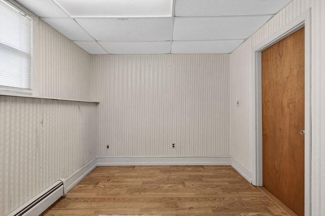 34 E 6th St, Lowell, MA 01850
