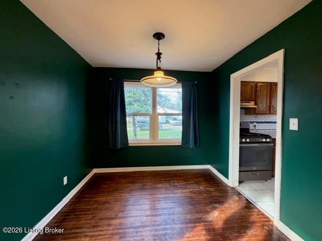 301 S Center St, Bardstown, KY 40004