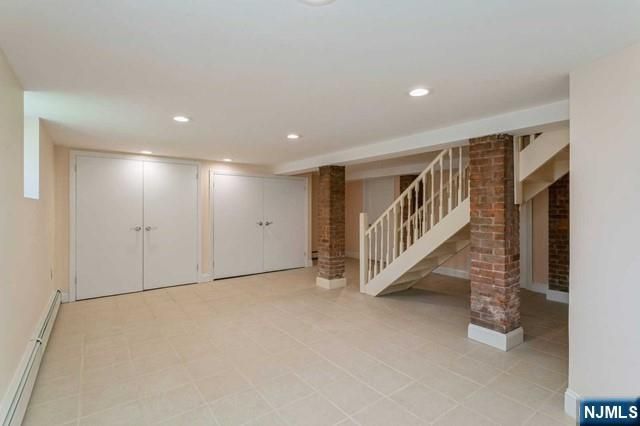 332 Closter Dock Road 1, Closter, NJ 07624