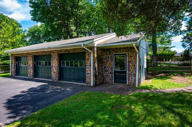 1046 S TRAPPE, Collegeville, PA 19426