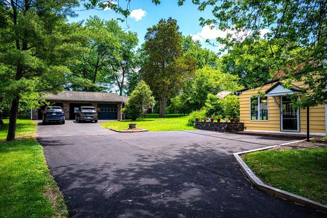 1046 S TRAPPE, Collegeville, PA 19426
