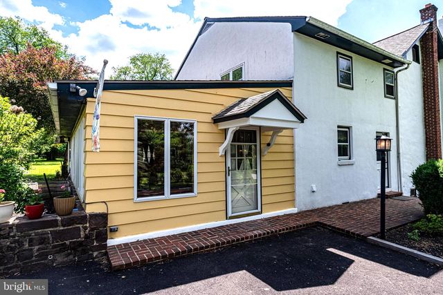 1046 S TRAPPE, Collegeville, PA 19426