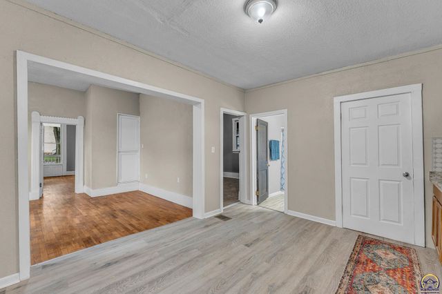 731 SW Lincoln ST, Topeka, KS 66606