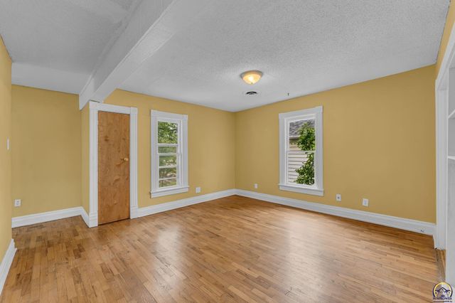 731 SW Lincoln ST, Topeka, KS 66606