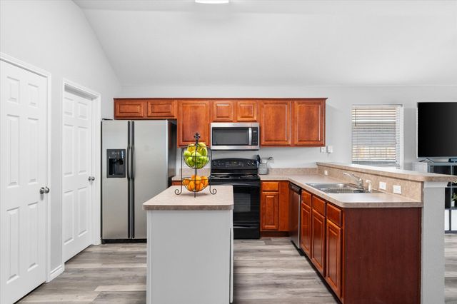 7321 Grass Valley Trail, Fort Worth, TX 76123