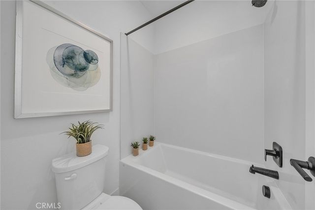 446 Chorus, Irvine, CA 92618