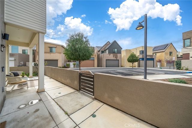 446 Chorus, Irvine, CA 92618