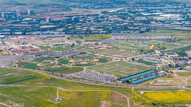 446 Chorus, Irvine, CA 92618