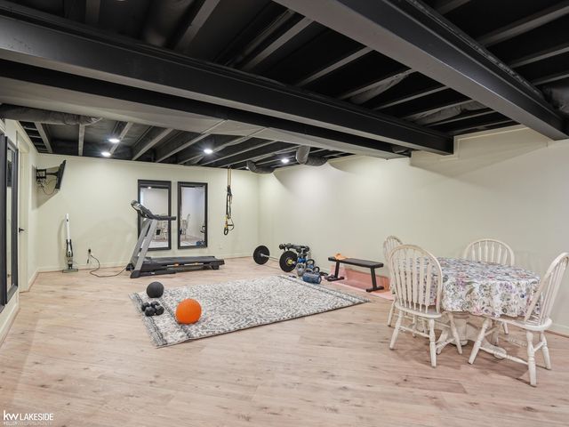 40617 Tulip Trce, Clinton Township, MI 48036