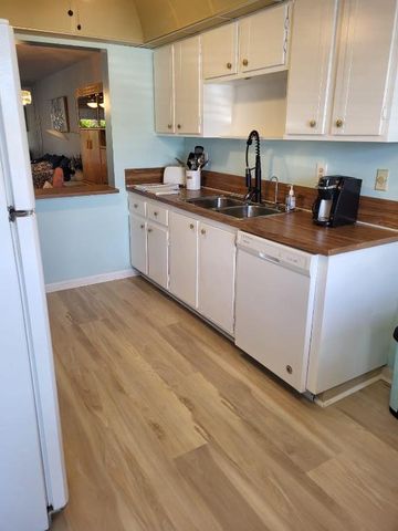 5200 Privet Place C, Delray Beach, FL 33484