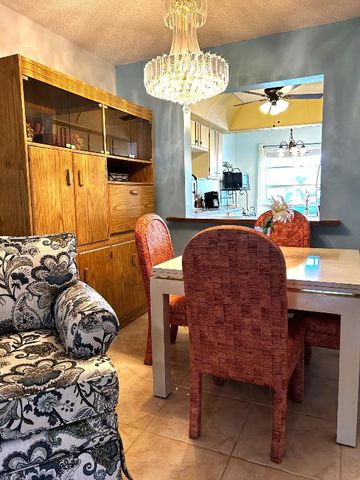 5200 Privet Place C, Delray Beach, FL 33484