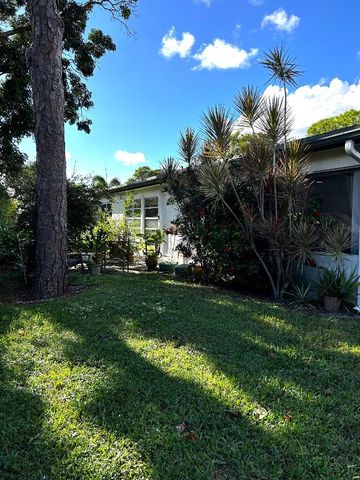 5200 Privet Place C, Delray Beach, FL 33484
