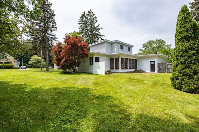 2000 Titus Avenue, Irondequoit, NY 14622