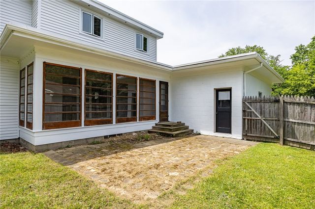 2000 Titus Avenue, Irondequoit, NY 14622