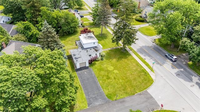 2000 Titus Avenue, Irondequoit, NY 14622