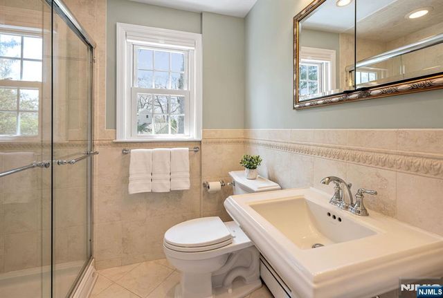 26 Addison Place, Ho-ho-kus, NJ 07423