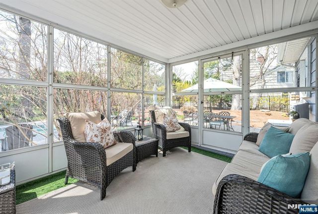 26 Addison Place, Ho-ho-kus, NJ 07423