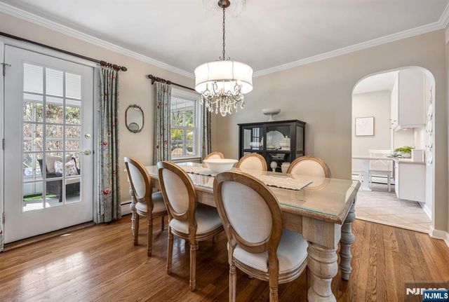 26 Addison Place, Ho-ho-kus, NJ 07423