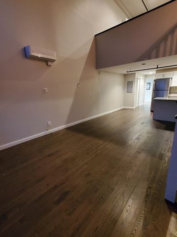 1 Main St 307, Peabody, MA 01960