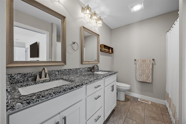 6442 Cope Drive, Marion, IA 52302