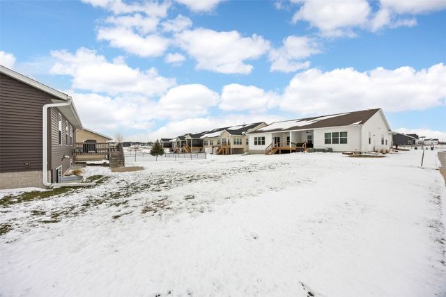 6442 Cope Drive, Marion, IA 52302