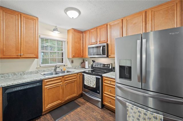 5527 CENTRY Drive, Villa Rica, GA 30180