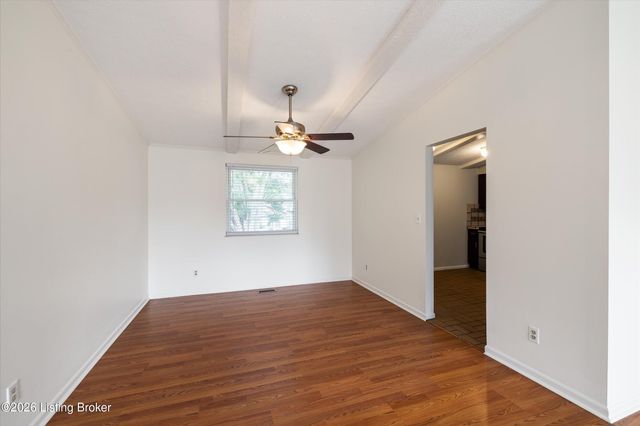 2810 Six Mile Ln, Louisville, KY 40220