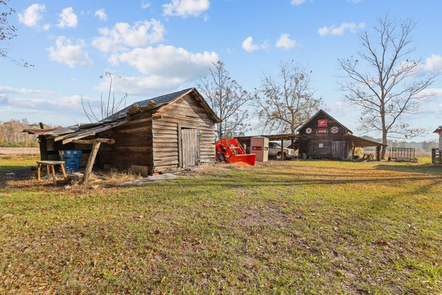 5466 Robbin Road, Patterson, GA 31557