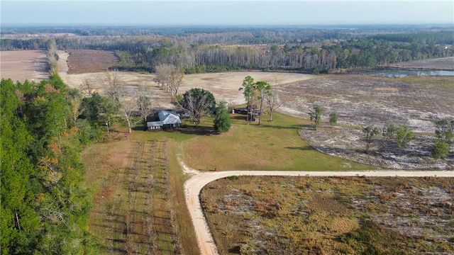 5466 Robbin Road, Patterson, GA 31557