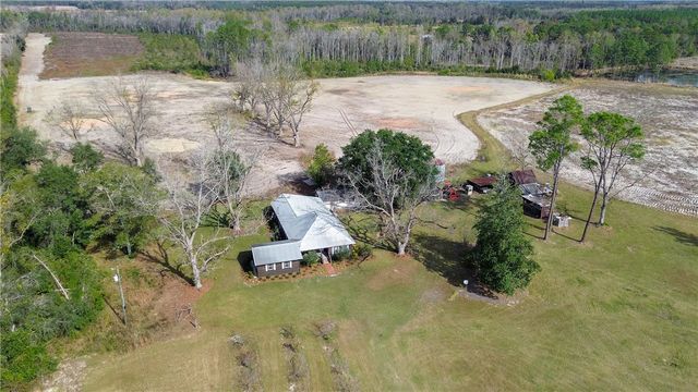 5466 Robbin Road, Patterson, GA 31557