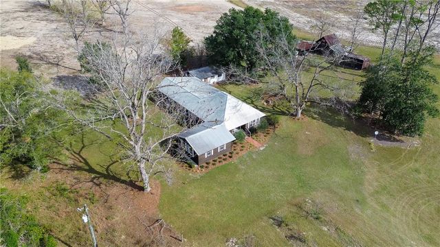 5466 Robbin Road, Patterson, GA 31557