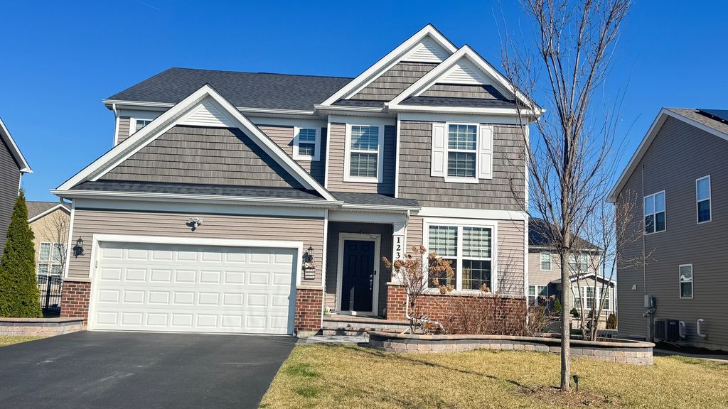 12344 S Meridian Lane, Plainfield, IL 60585