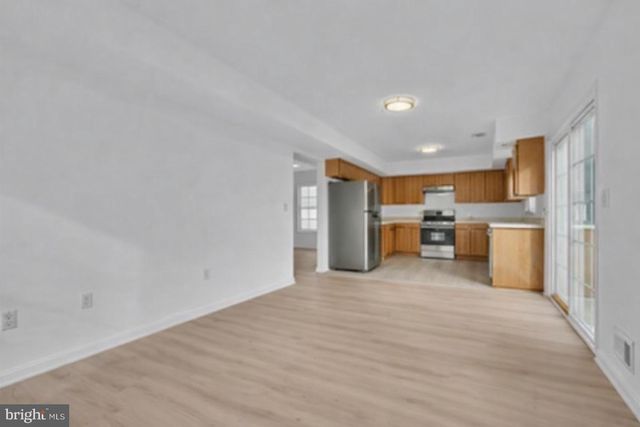 723 WOODLAND AVE, Burlington Township, NJ 08016