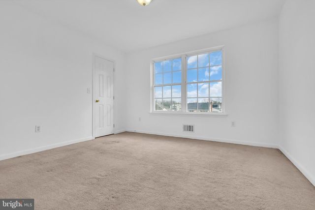 723 WOODLAND AVE, Burlington Township, NJ 08016