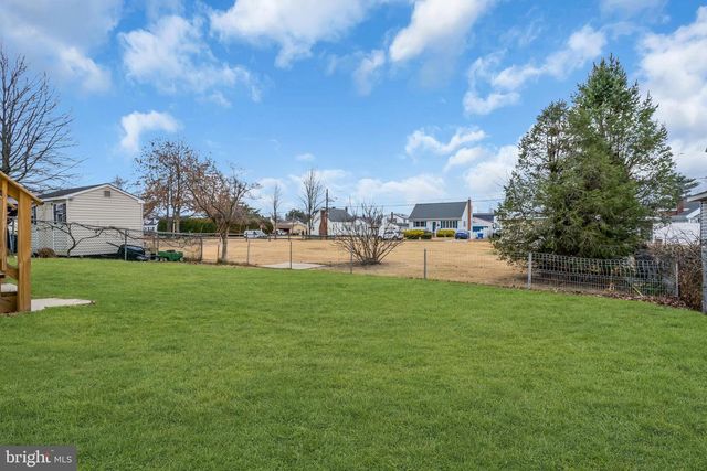 723 WOODLAND AVE, Burlington Township, NJ 08016