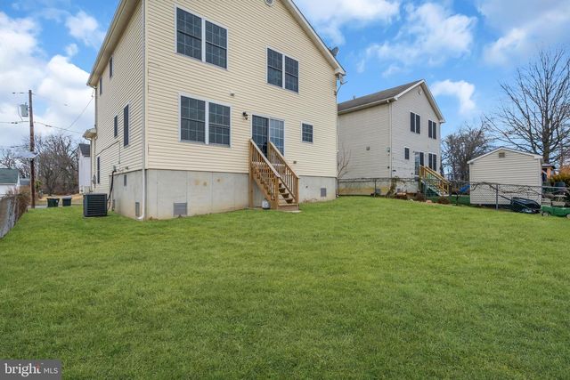 723 WOODLAND AVE, Burlington Township, NJ 08016